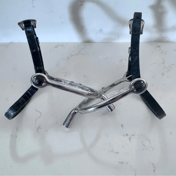 Engraved English 1” spurs by Holly Spagnola with initial C